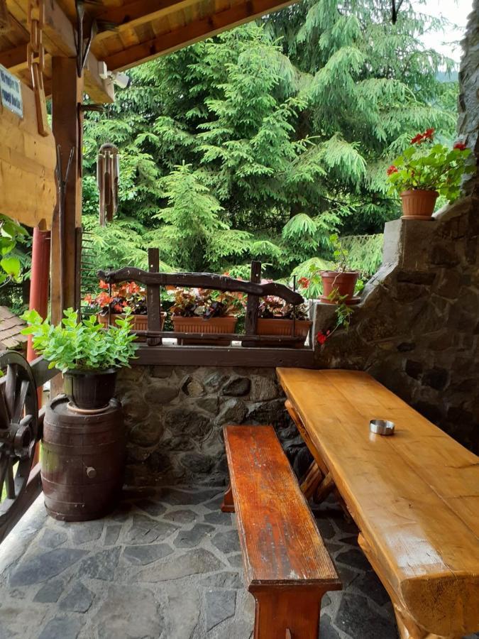 Cabana Rausor 큼풀룬그 외부 사진